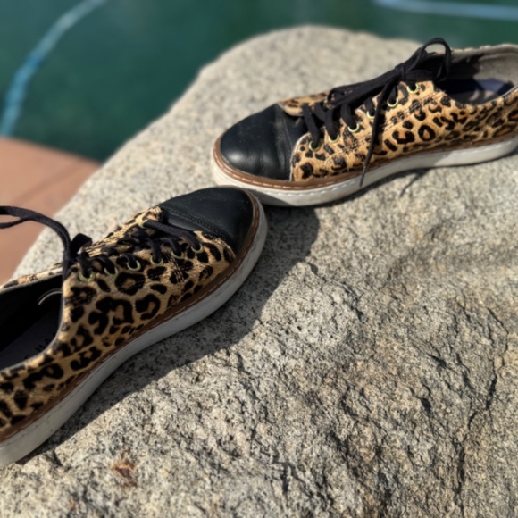Cole Haan Leopard Tennis Shoes Size 7.5 - Picture 3 of 7